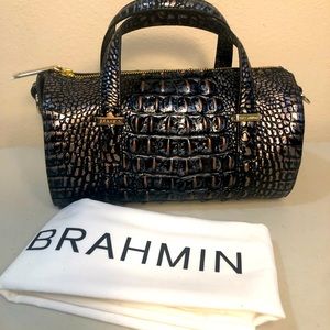 NWT BRAHMIN Claire Bag. Black blue with gold accent. Pet/smoke free home.